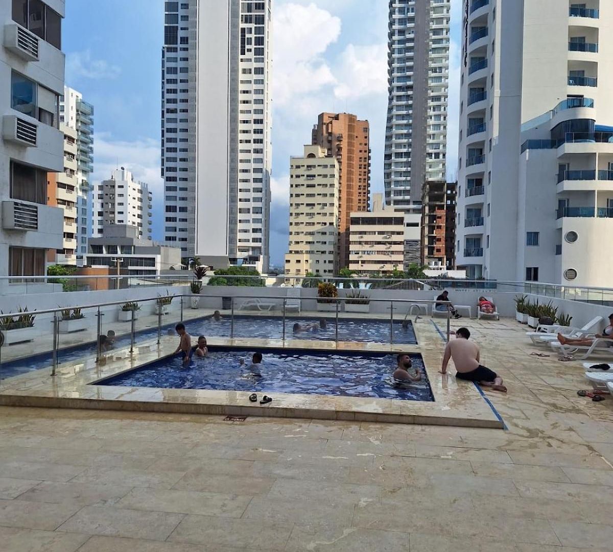 Expetacular En Delfines